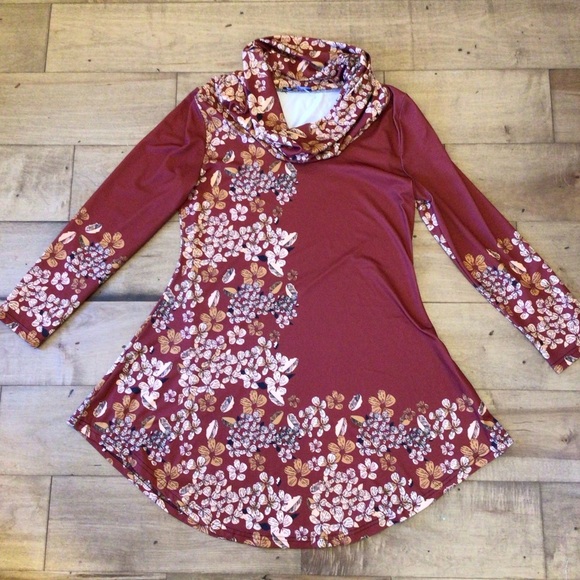 NWOT Lily by Firmiana Womens Rust Orange Floral Cowl Neck Tunic Top Size Medium - Picture 6 of 6